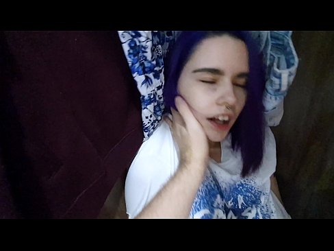 ❤️ Atopo a miña irmá no armario e axudouna a correrse ️❌ Vídeo porno na pornografía gl.kassavrn.ru ☑